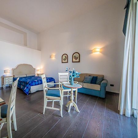 La Rada B&B Bacoli Exteriör bild